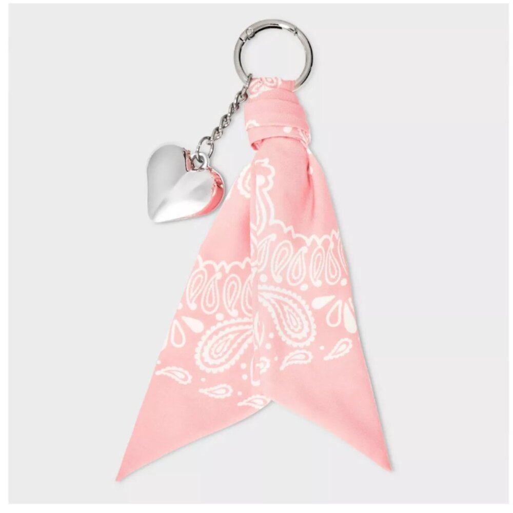 Universal Thread Bandana and Heart Bag Charm | Pink |‎ NWT